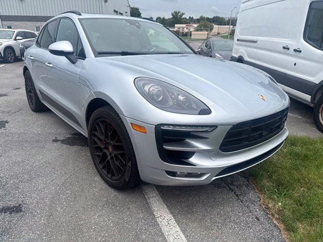 Used 2018 Porsche Macan GTS AWD/4WD image 5