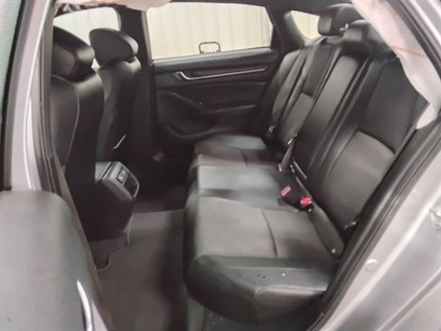Used 2022 Honda Accord Sport image 13