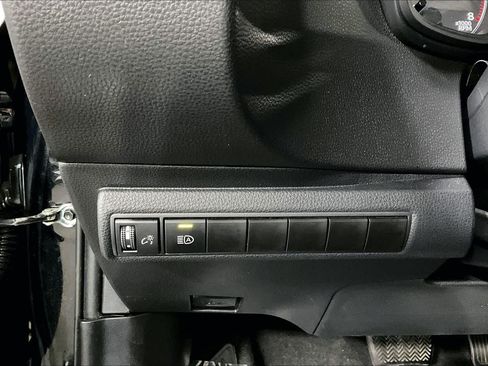 Used 2024 Toyota Corolla LE FWD image 35