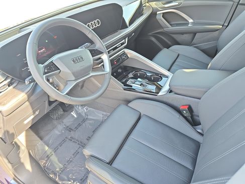 New 2025 Audi Q5 Premium Plus image 16