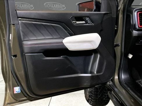Certified 2024 GMC Canyon AT4X AWD/4WD image 12