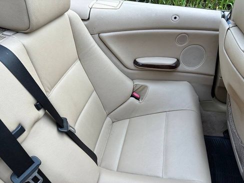 Used 2004 BMW 325Ci Convertible RWD image 31