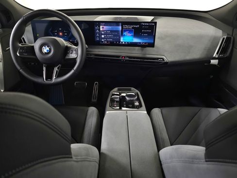 Used 2026 BMW iX xDrive60 AWD/4WD image 15