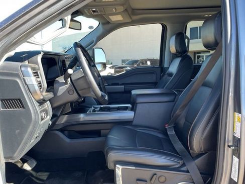 Used 2023 Ford F350 Lariat w/ FX4 Off-Road Package AWD/4WD image 14