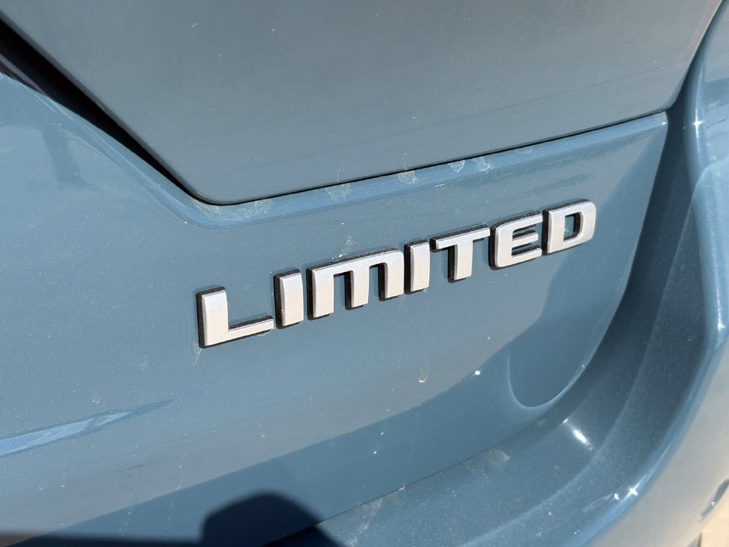 New 2027 Jeep Grand Cherokee Limited w/ MOPAR Finishing Package RWD image 12