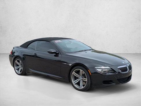 Used 2008 BMW M6 Convertible RWD image 3