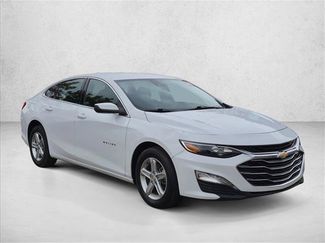 Used 2024 Chevrolet Malibu LT FWD video 2
