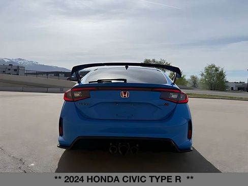 Used 2024 Honda Civic Type R image 6