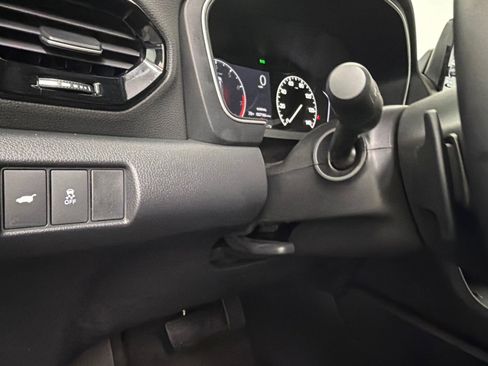 Used 2025 Honda Pilot EX-L image 33