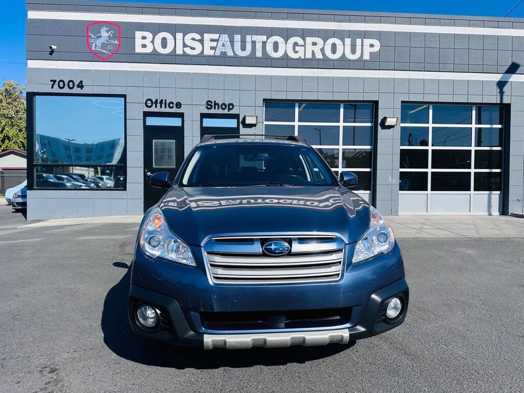Used 2014 Subaru Outback 2.5i Limited AWD/4WD image 2