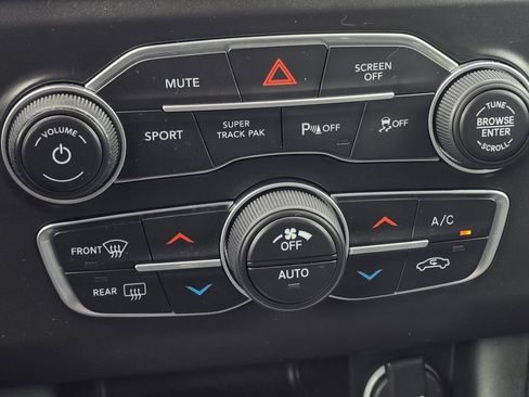 Used 2022 Dodge Charger GT RWD image 31