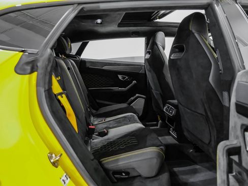 Used 2024 Lamborghini Urus Performante image 41