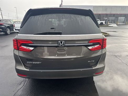 Used 2022 Honda Odyssey Elite image 7