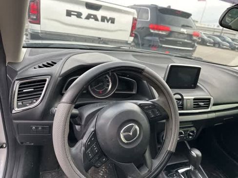 Used 2016 MAZDA MAZDA3 i Sport image 6