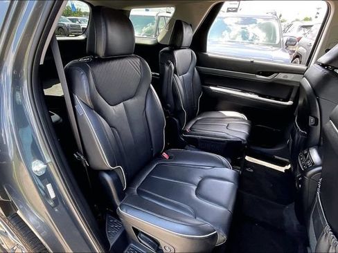 Certified 2023 Hyundai Palisade SEL w/ Premium Package FWD image 27
