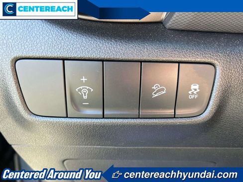 Used 2022 Hyundai Kona SEL image 47