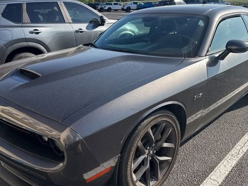 Used 2023 Dodge Challenger R/T w/ Plus Package image 2