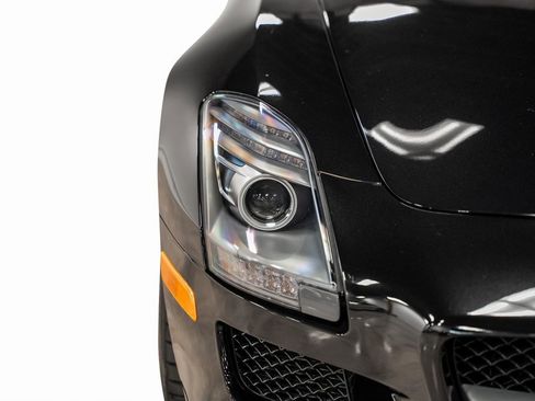 Used 2011 Mercedes-Benz SLS AMG SLS AMG image 3