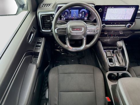 Used 2024 GMC Canyon Elevation image 22