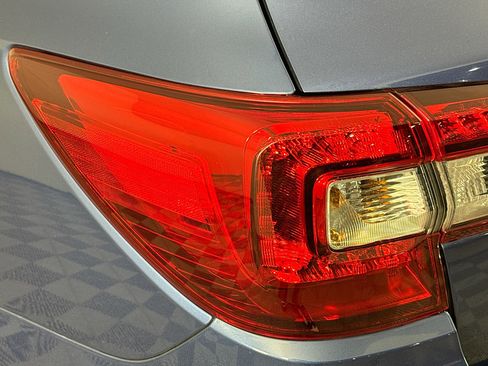 Used 2019 Subaru Outback 2.5i AWD/4WD image 58