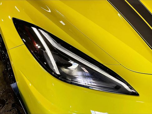 Used 2022 Chevrolet Corvette Stingray Premium Cpe RWD image 23