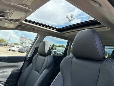 Used 2022 Subaru Forester Touring image 44