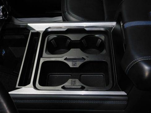 Used 2025 Ford F250 Platinum image 37