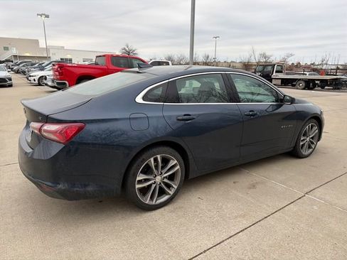 Used 2022 Chevrolet Malibu LT image 5