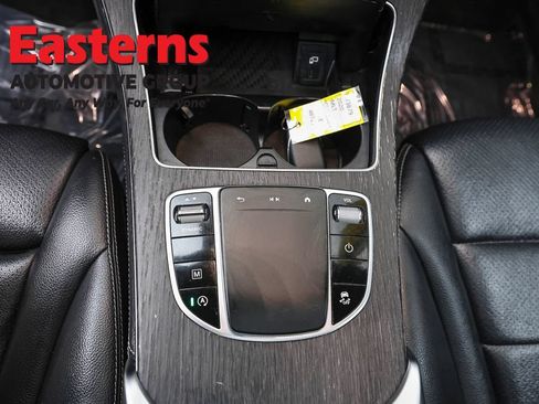 Used 2020 Mercedes-Benz GLC 300 4MATIC w/ Multimedia Package image 20