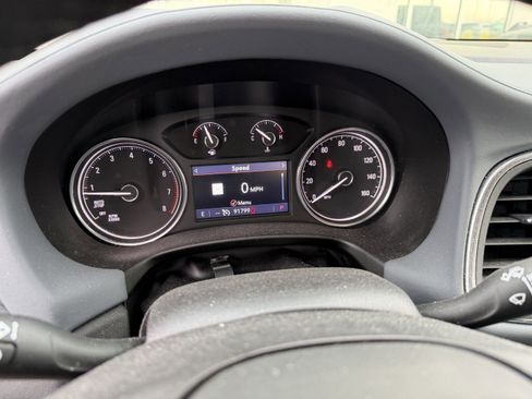 Used 2020 Buick Enclave Premium w/ Surround and Sites Package image 6