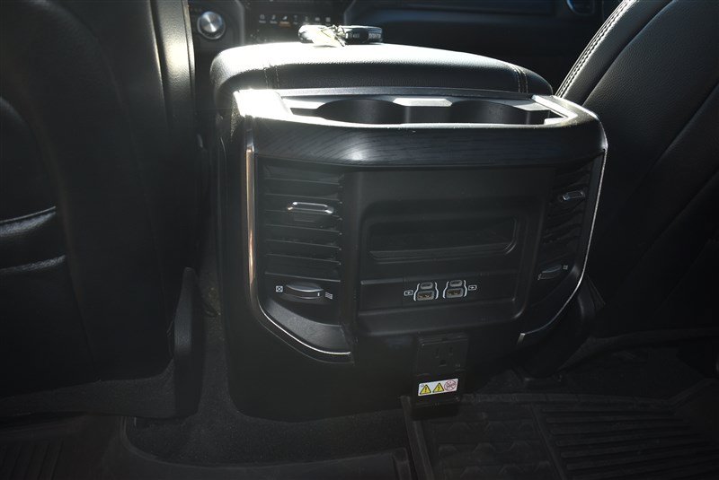 Used 2023 RAM 1500 Laramie AWD/4WD image 26