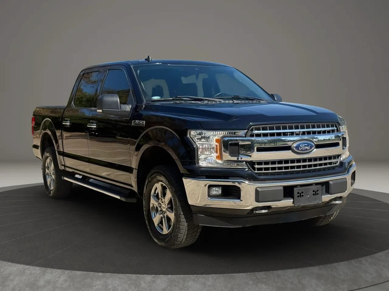 Used 2020 Ford F150 XLT w/ Equipment Group 302A Luxury AWD/4WD image 10