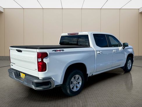 Used 2020 Chevrolet Silverado 1500 LT image 3
