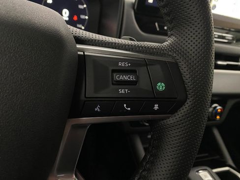 New 2026 Mitsubishi Outlander SEL image 17