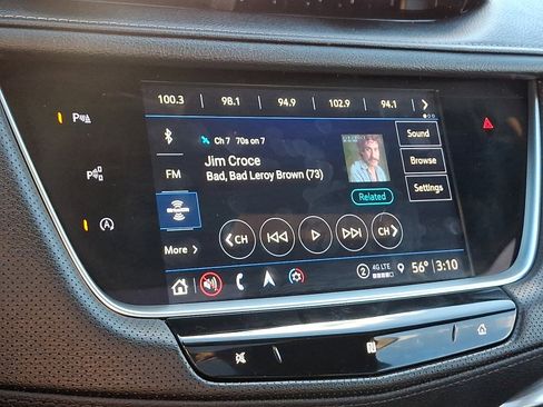 Used 2021 Cadillac XT5 Premium Luxury image 18