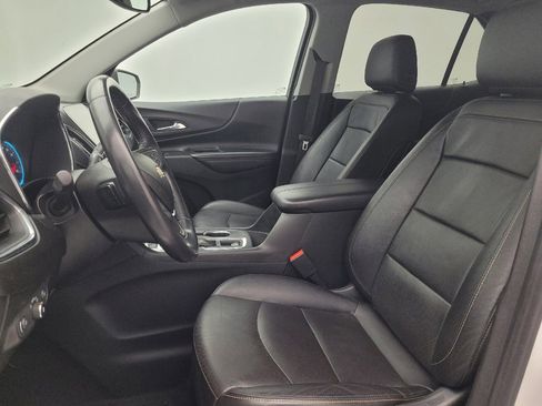 Used 2020 Chevrolet Equinox Premier image 17