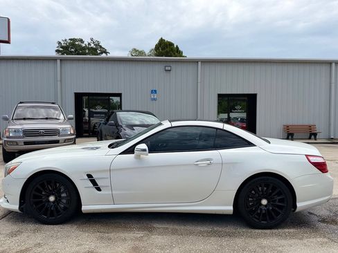 Used 2013 Mercedes-Benz SL 550 image 2