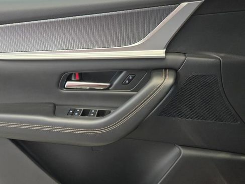 Certified 2025 MAZDA CX-90 Plug-In Hybrid w/ Preferred image 29