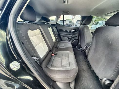 Used 2025 Chevrolet Trax LS w/ LS Convenience Package FWD image 25