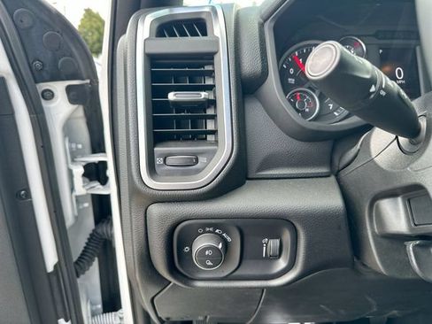 Used 2025 RAM 2500 Big Horn AWD/4WD image 20