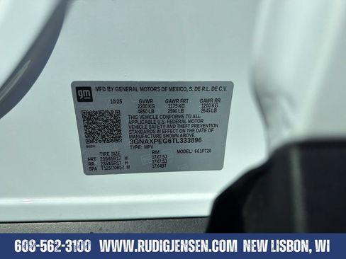 Used 2026 Chevrolet Equinox LT AWD/4WD image 29