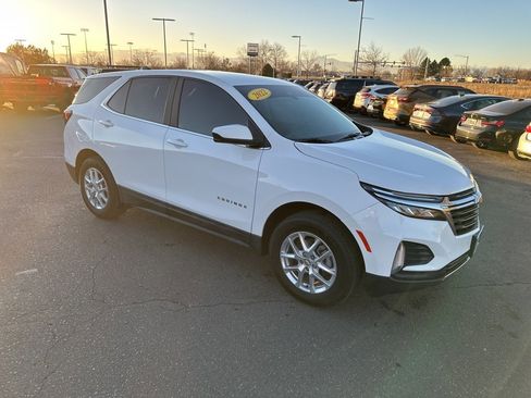Used 2022 Chevrolet Equinox LT image 34