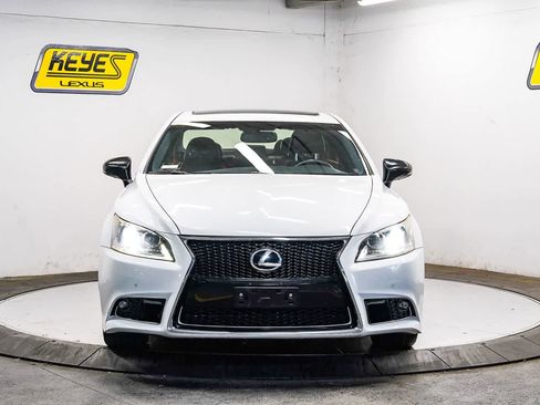 Used 2015 Lexus LS 460 RWD image 6