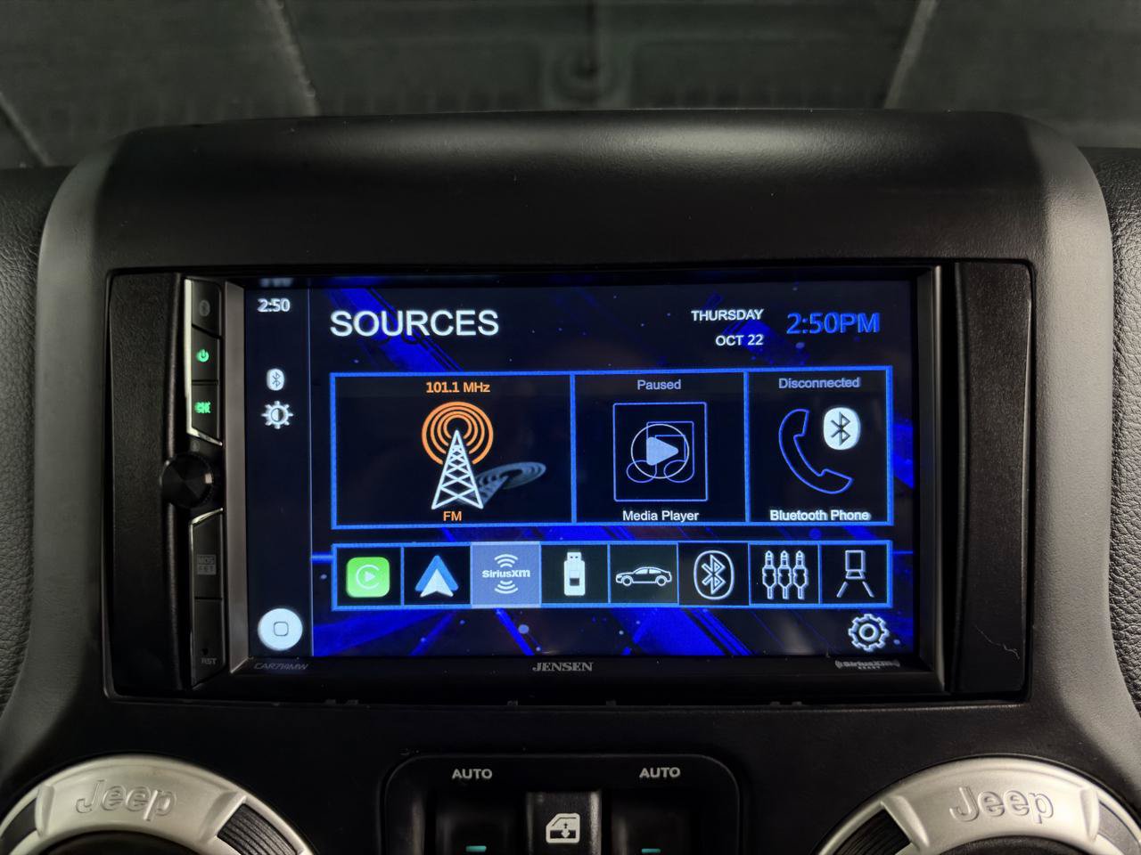 Used 2017 Jeep Wrangler Unlimited Sahara w/ Quick Order Package 24E Chief AWD/4WD image 21