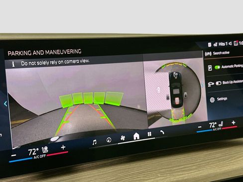 New 2026 BMW 330i Sedan w/ Convenience Package image 13