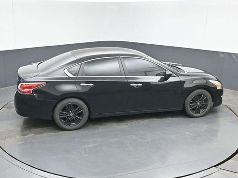 Used 2015 Nissan Altima 2.5 S w/ Power Driver Seat Package FWD image 25