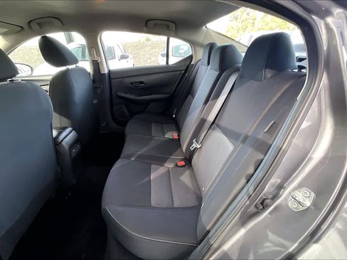 Certified 2024 Nissan Sentra SV image 19