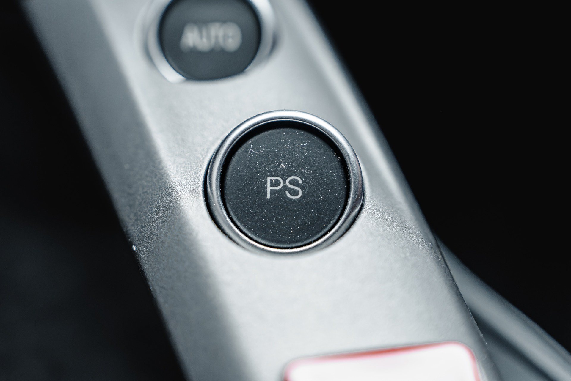 Used 2016 Ferrari 488 GTB RWD image 59