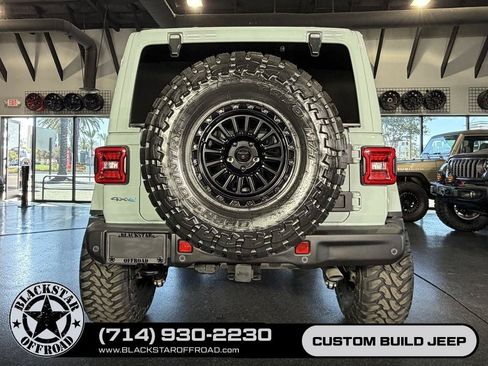 Used 2024 Jeep Wrangler Unlimited Rubicon 4xe AWD/4WD image 13