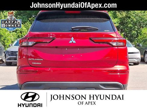 Used 2022 Mitsubishi Outlander ES AWD/4WD image 23